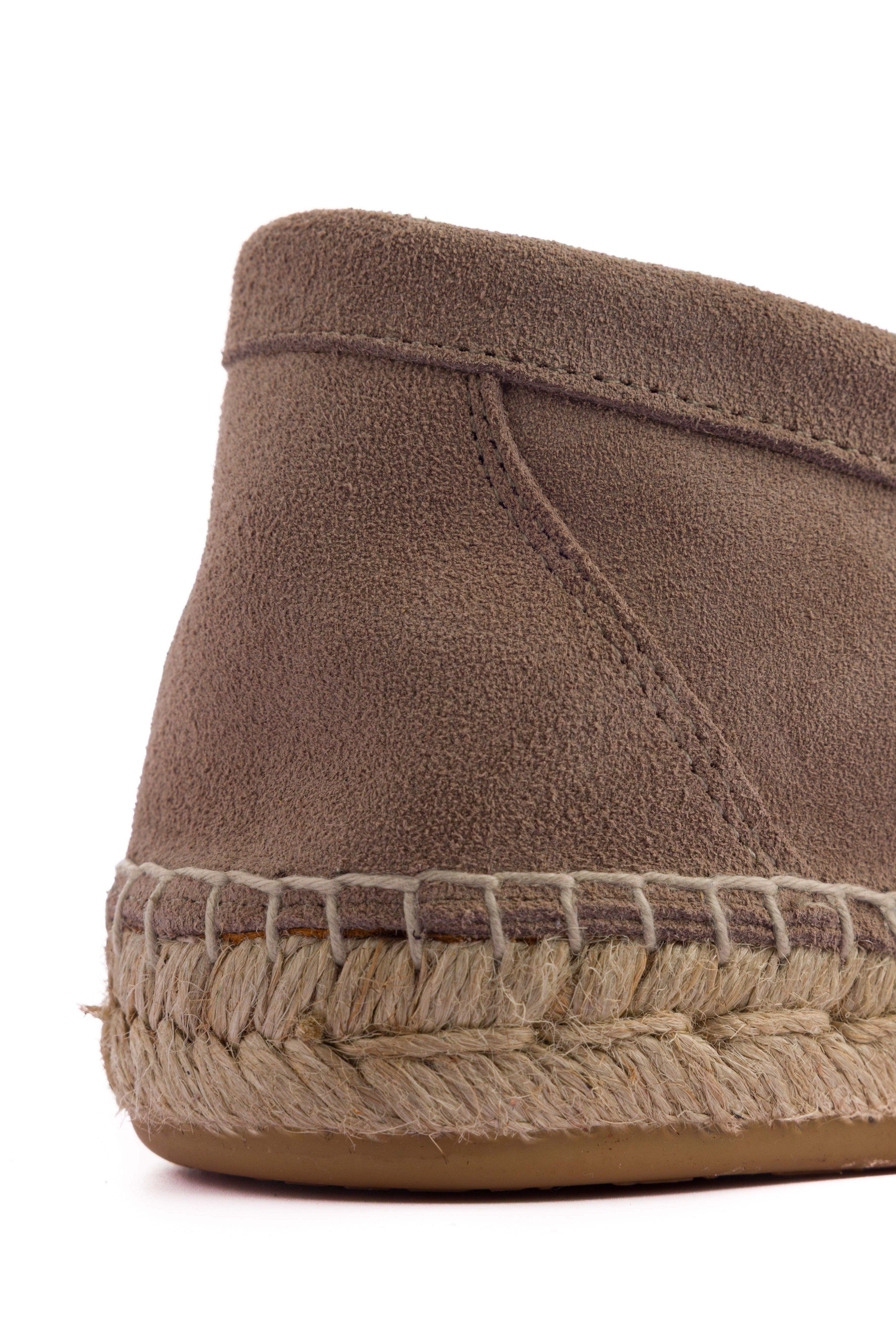 Mocasín Liso Serraje Niquel