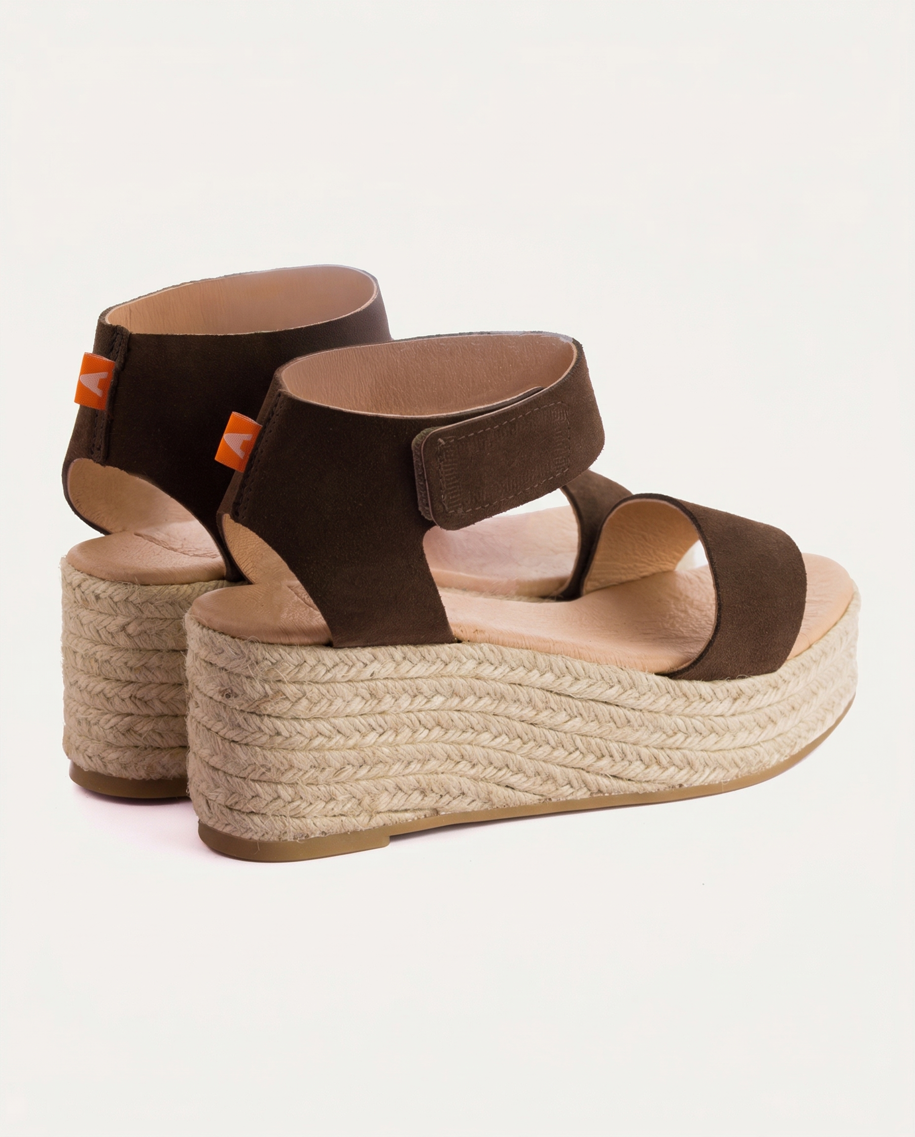Alpargatas cuña piel Mallorca marrón